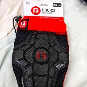 Brand new bike knee pads